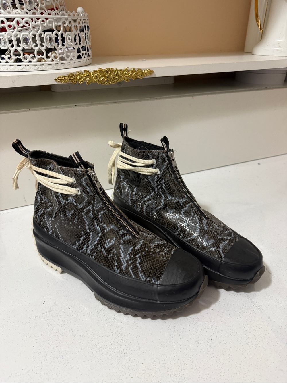 CONVERSE Womens Black Snakeskin Platform Ankle Sneakers